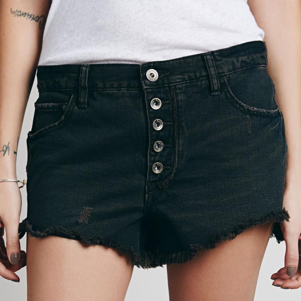 Free People Runaway slouch denim cutoffs
